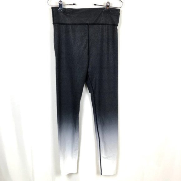 EUC! Carbon38 X The Cristalline Black Ombre Legging. Retails $128! - Picture 3 of 5